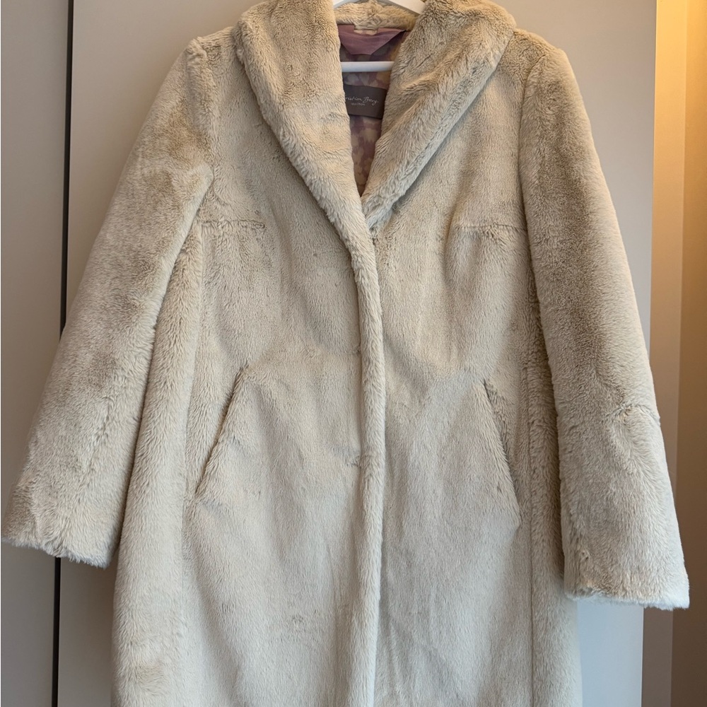 Elegant Cream Faux Fur Coat